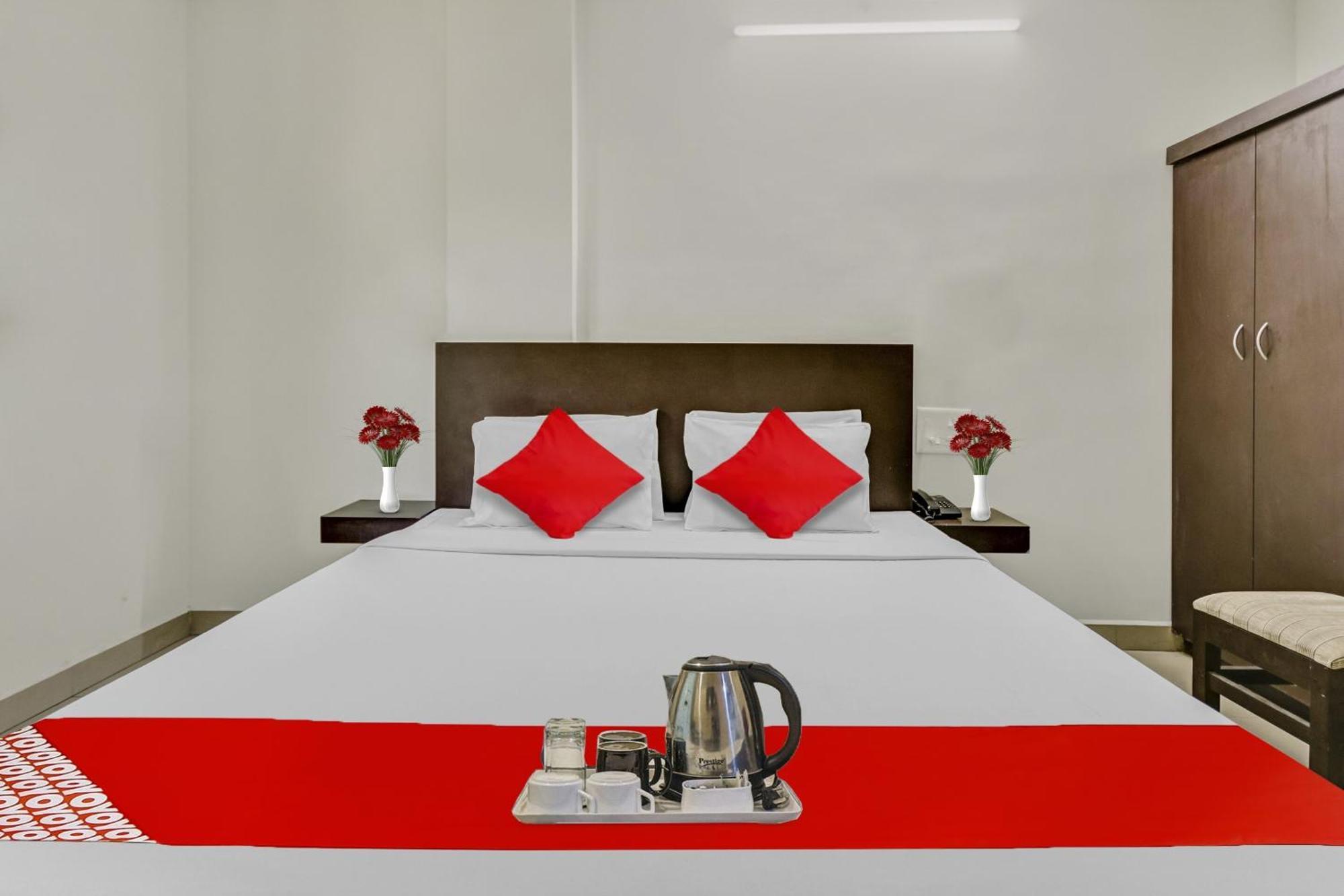 Hotel O Kalapurackal Residency 提喀迪 外观 照片