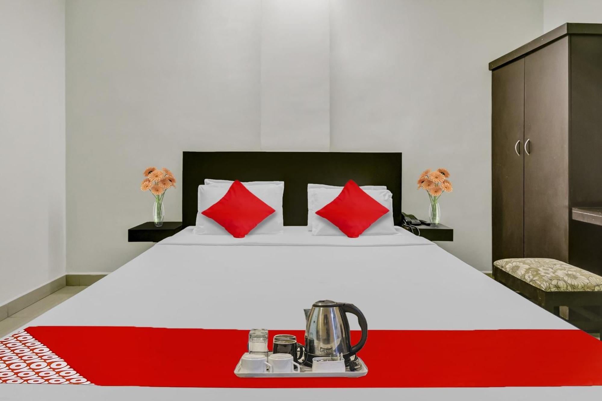 Hotel O Kalapurackal Residency 提喀迪 外观 照片
